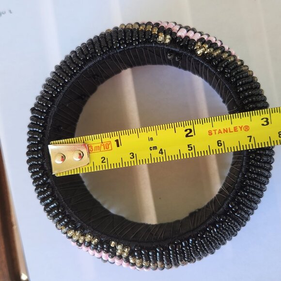 Handmade Beaded Bracelet – Black, Gold, Pink‎ & Red Geometric Pattern - Picture 6 of 6